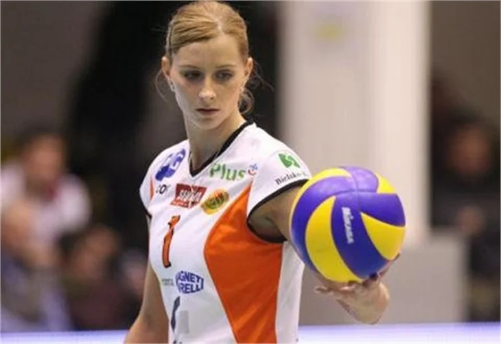 Anna Branska (Polonya Milli Voleybol Takımı Kaptanı)