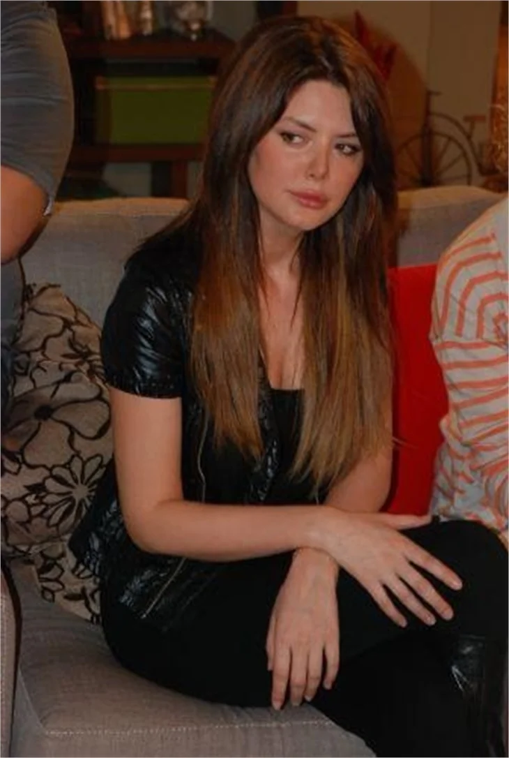 İŞTE AYSUN KAYACI'NIN YENİ İMAJI!