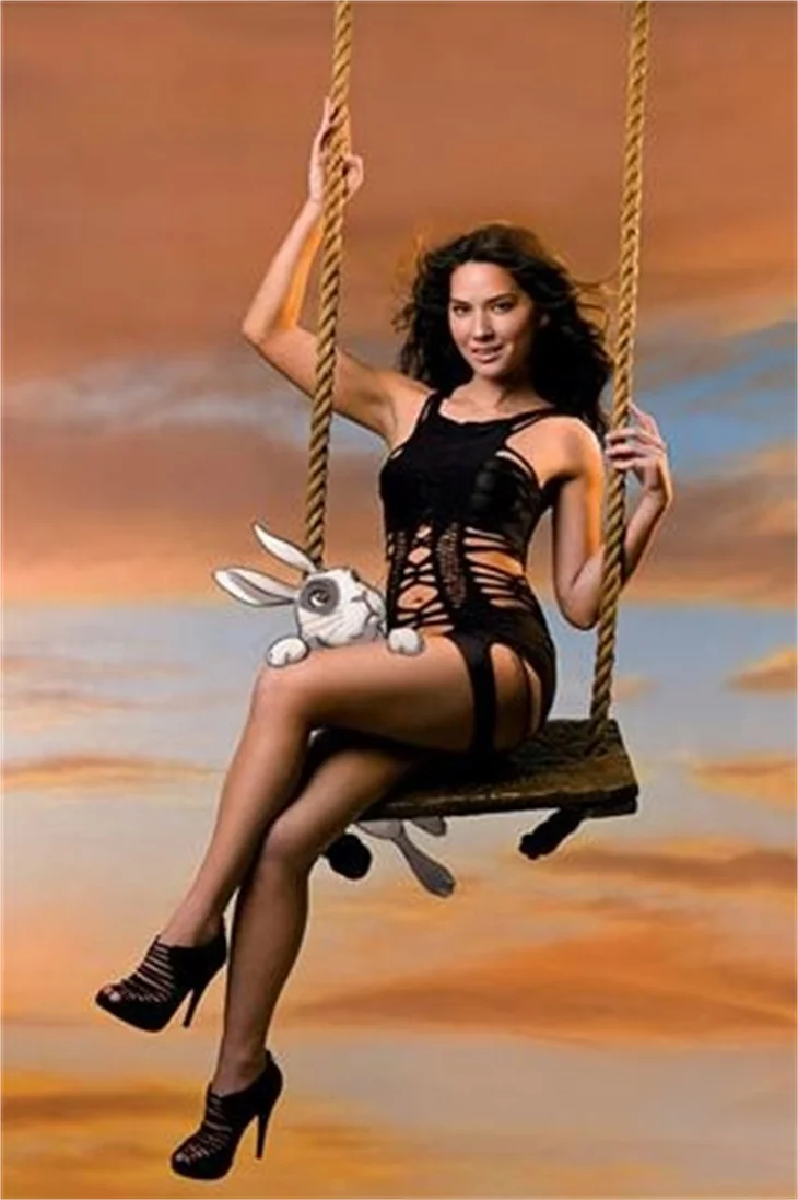 Olivia Munn çizgi dünyada