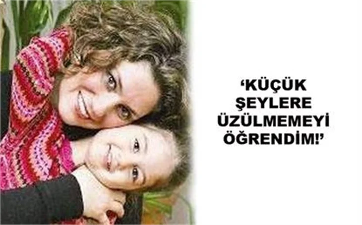 EĞLENMEK İSTEYİNCE BABASINA KOŞUYOR