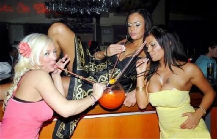 Alanya Danimarka'dan gelen Playboy kızlarını konuk etti