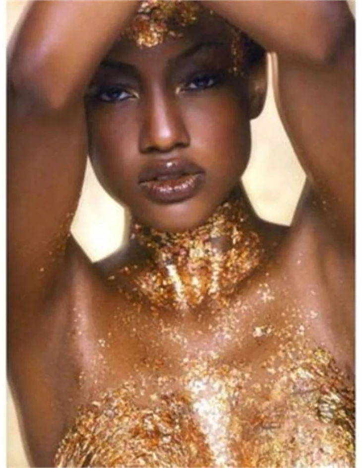 En Seksi 20 Victoria's Secret modeli..