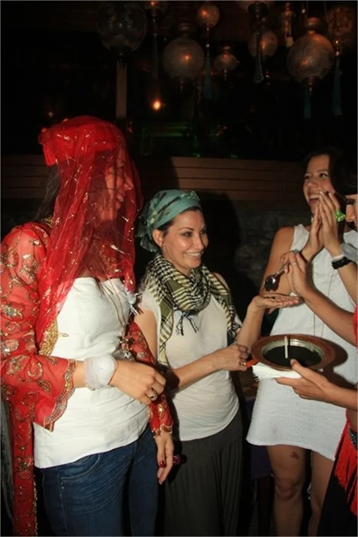 Al Jamal Badawii dünya starlarını ağırladı...