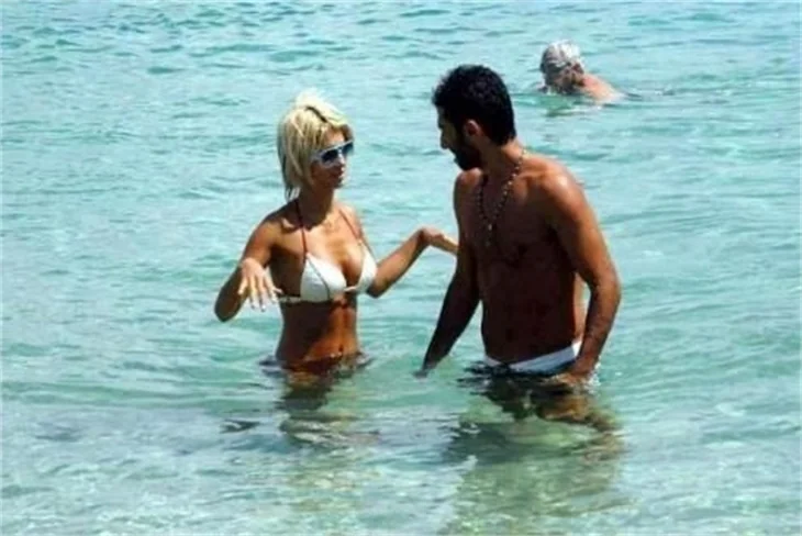 Futbolcu Selçuk Şahin'in aşk tatili!