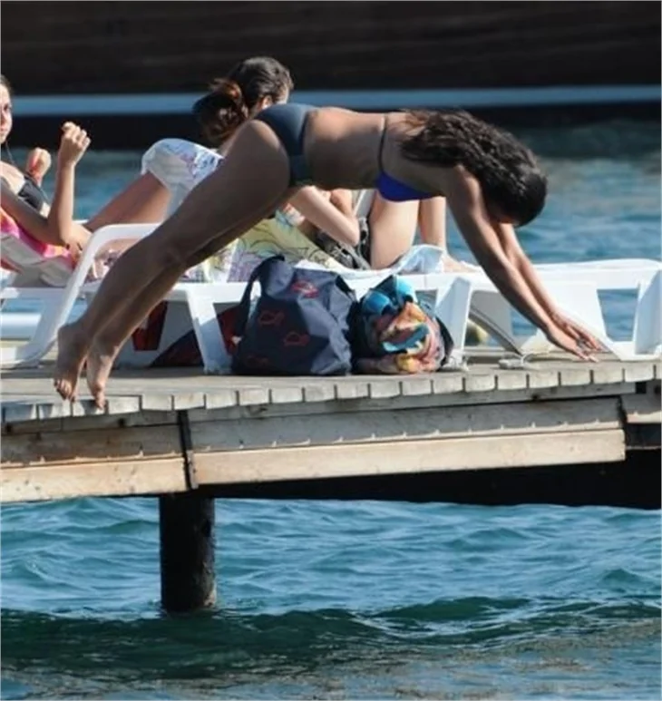Hanımın Çiftliği'nin Gülizar'ı Evrim Solmaz Bodrum'da!