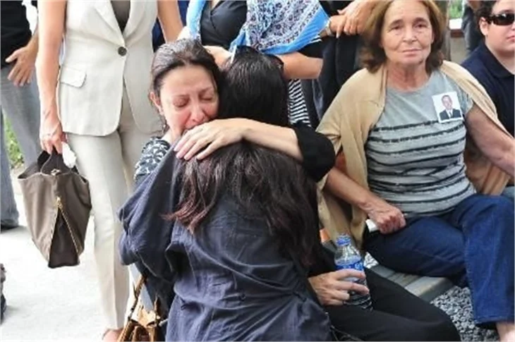 Ayda Aksel eşini kaybetti..