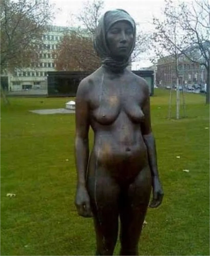 Sanatın seksi yönü...