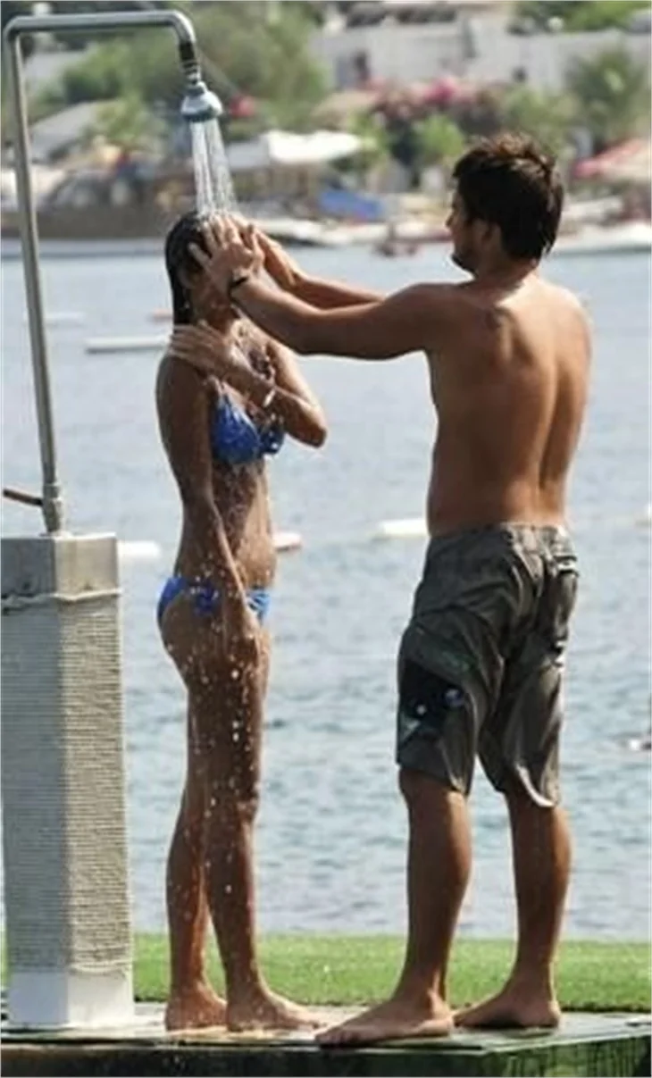 Hakan ve Gizem'in Bodrum tatili