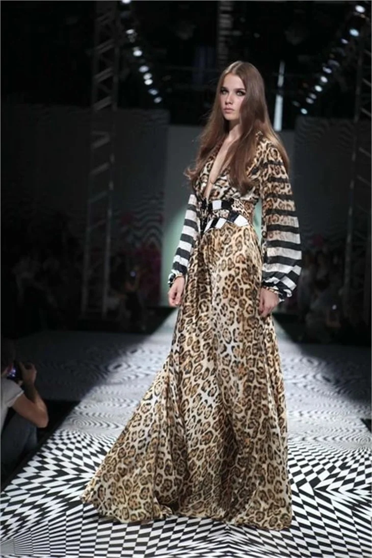 İstanbul Fashion Week'den görüntüler..
