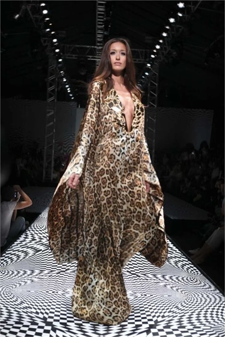 İstanbul Fashion Week'den görüntüler..