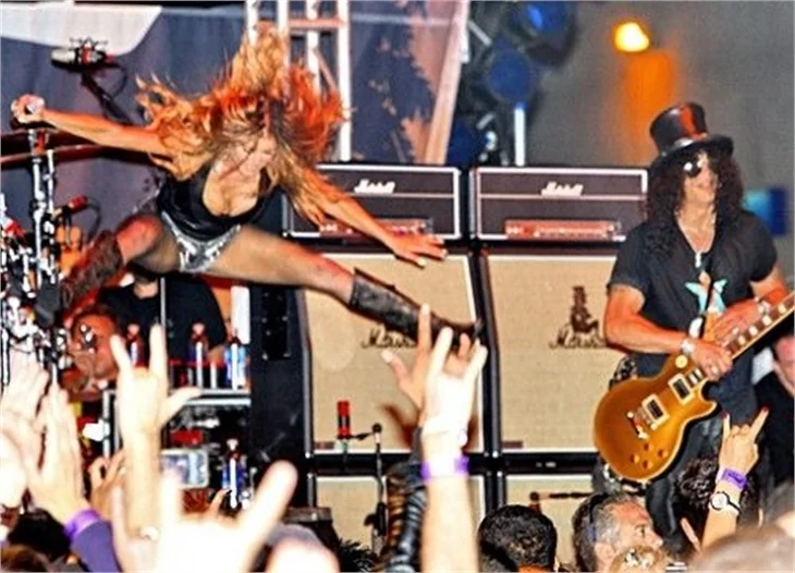Fergie'den muhteşem Rock 'n roll...