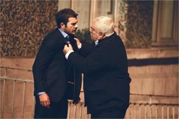 Yaprak Dökümü oyuncuları ile keyfli bir sohbet..