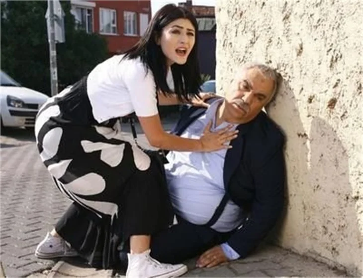 Yaprak Dökümü oyuncuları ile keyfli bir sohbet..