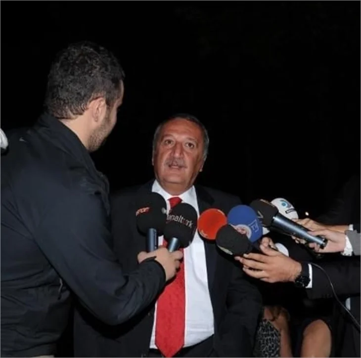 Volkan Demirel-Zeynep Sever evlendi!