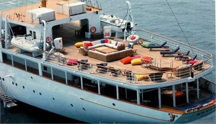 Savanora yatından görüntüler için tıklayın..