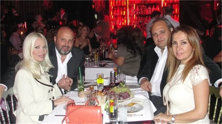 Nahide Palas'ta Ümit Besen sahne aldı..