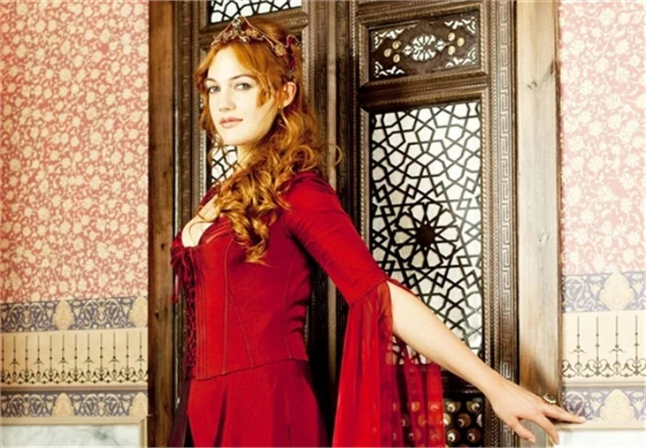 "Muhteşem Yüzyıl" dizinin Hürrem Sultan'ı bulundu..