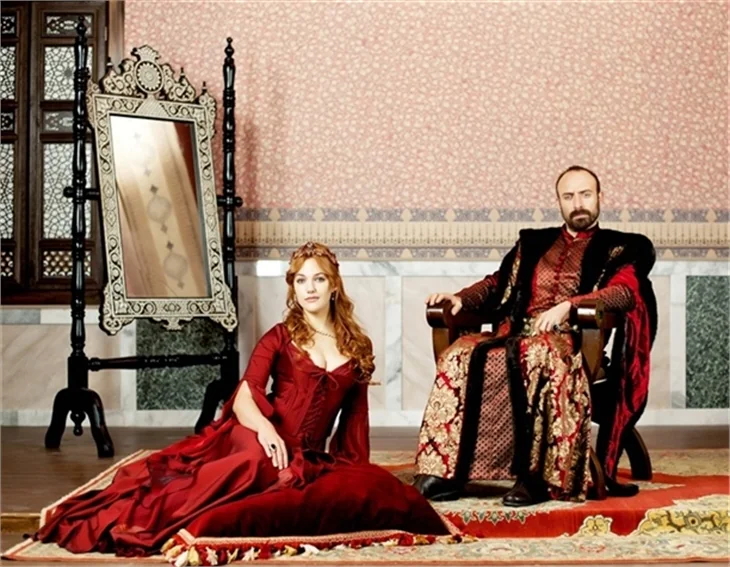 "Muhteşem Yüzyıl" dizinin Hürrem Sultan'ı bulundu..
