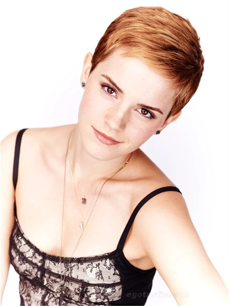 Seksi kız Emma Watson'un yeni imajı!