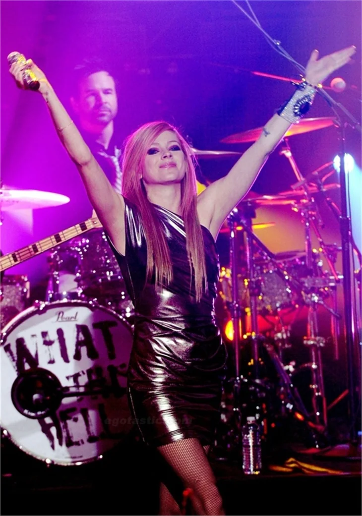 Avril Lavigne'in konserinden fotoğraflar!