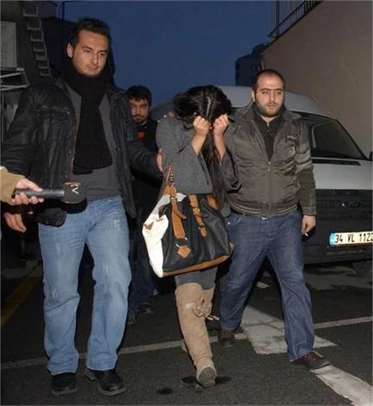 Fuhuştan gözaltına alınanların fotoğrafları