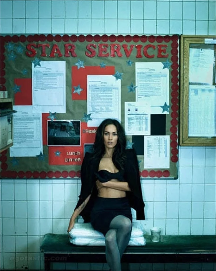 Megan Fox aşkının üstüne işte böyle atladı!