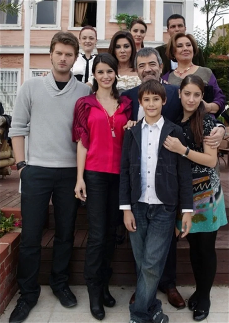 "AŞK-I MEMNU" DİZİSİ TEZ KONUSU OLDU!