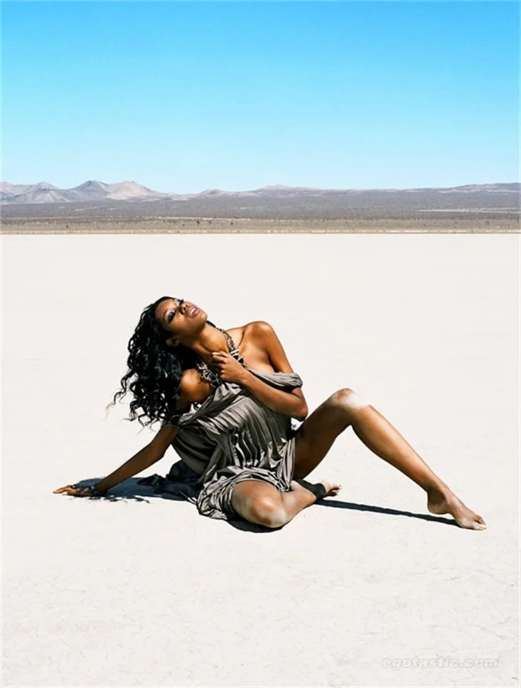 Victoria's Secret'ın seksi bikini modeli Jessica White!