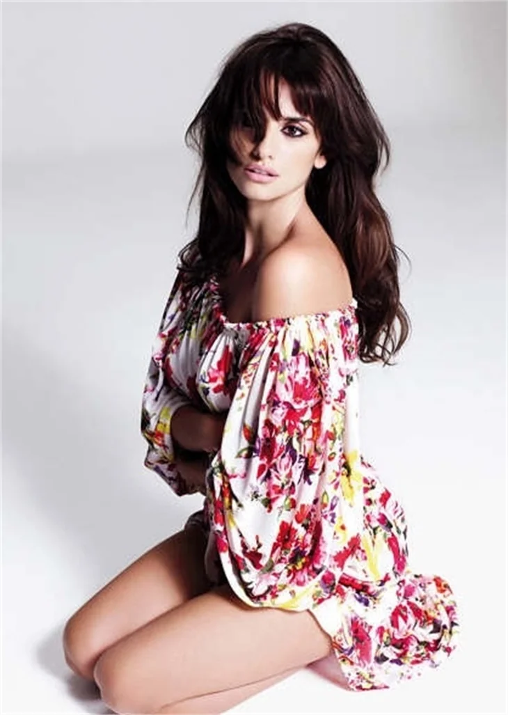PENELOPE CRUZ DOĞUM YAPTI!