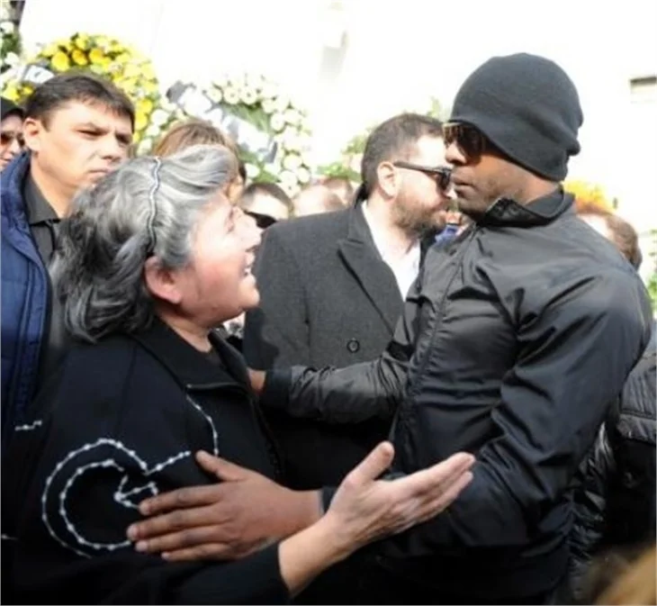 Defne, son yolculuğuna böyle uğurlandı!