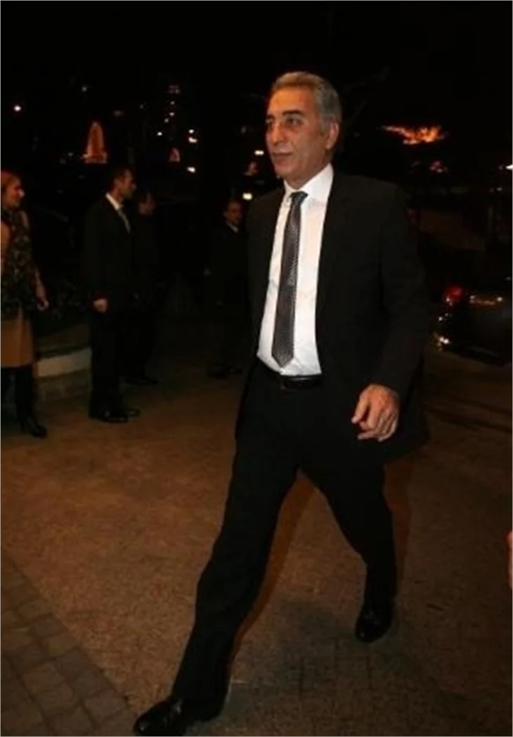 Fatih Terim kızını evlendirdi...