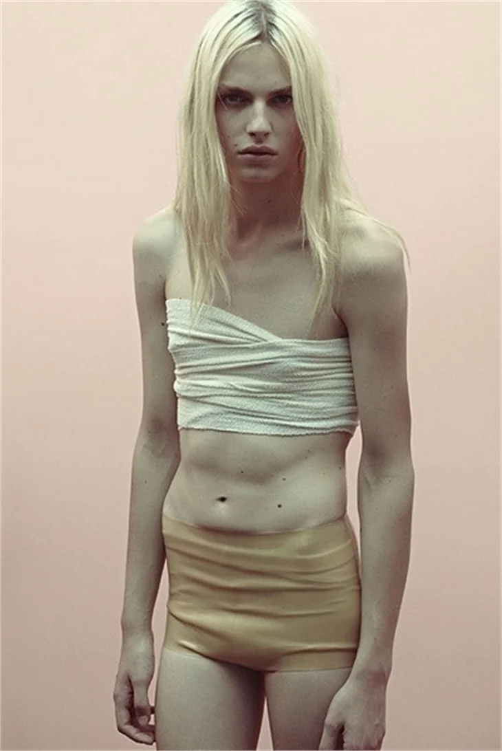 Androjen model Andrej Pejic, kadınları kıskandırıyor!