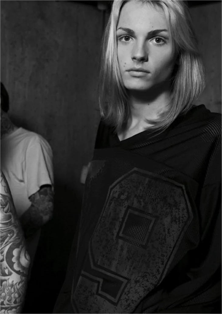 Androjen model Andrej Pejic, kadınları kıskandırıyor!
