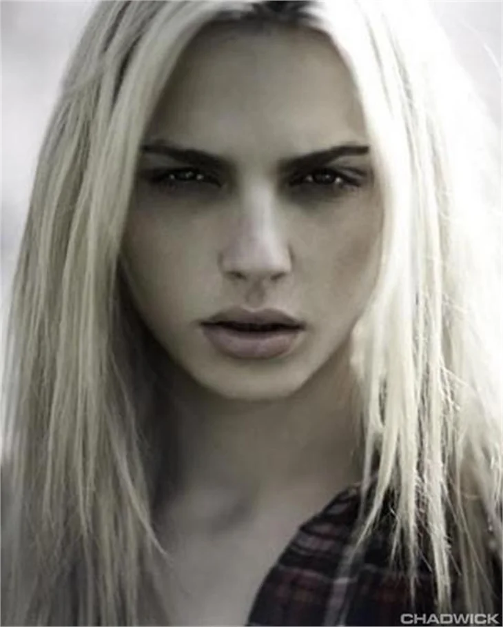 Androjen model Andrej Pejic, kadınları kıskandırıyor!