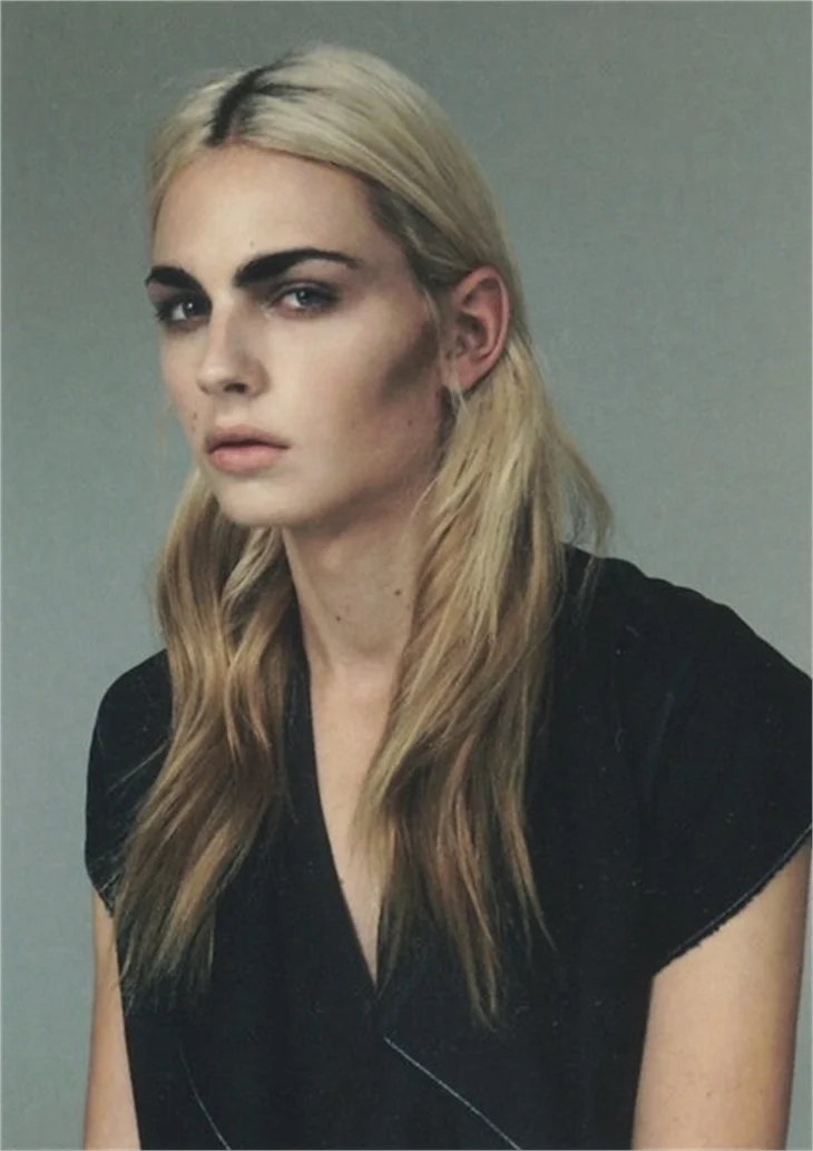 Androjen model Andrej Pejic, kadınları kıskandırıyor!