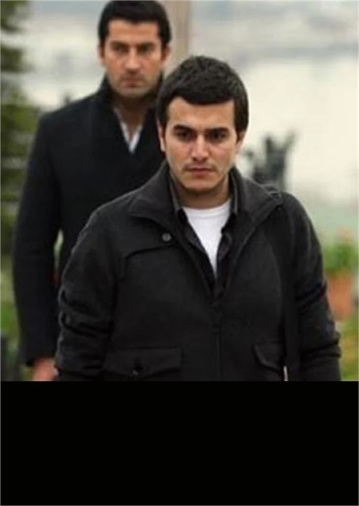 EZEL'İN MERT'İ YENİ DİZİSİYLE GELİYOR..