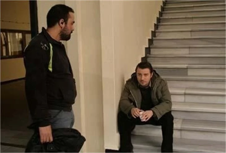 SETTE ZAMAN ÖYLE BİR GEÇER Kİ