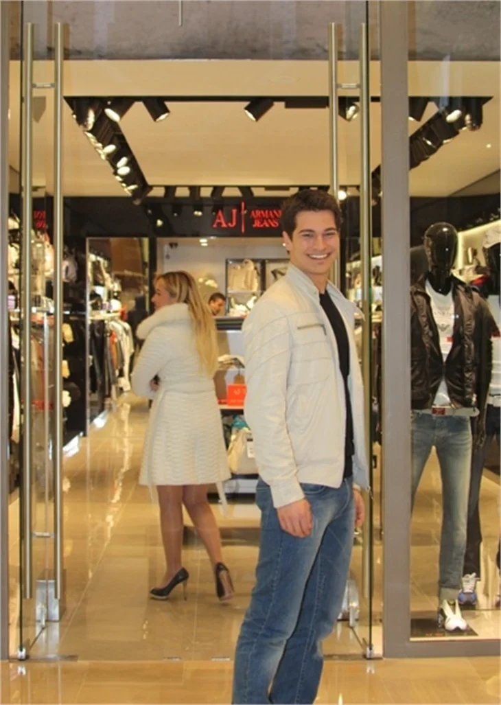 ULUSOY VE BORANKAY'IN ALIŞVERİŞ KEYFİ!