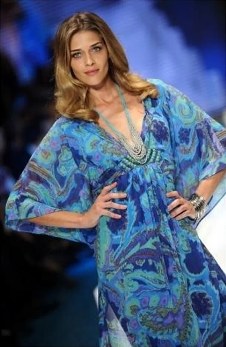 Victoria's Secret meleği Ana Beatriz Barros, İstanbul'da