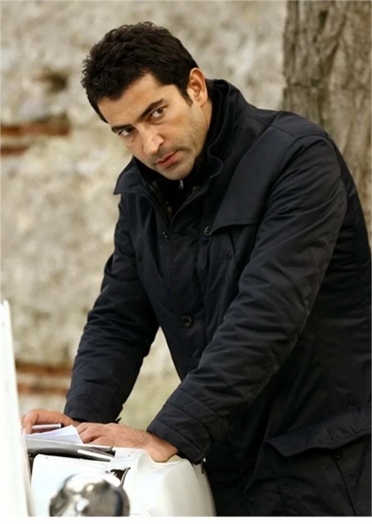 "EZEL" DİZİSİNDEKİ TUHAFLIKLAR!