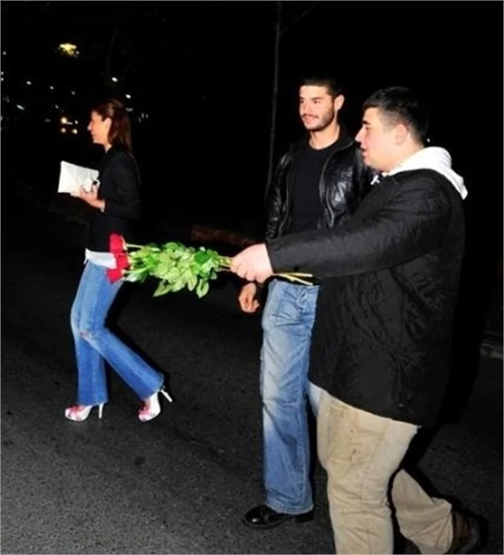 Zeynep Beşerler, Berk Oktay'la görüntülendi..