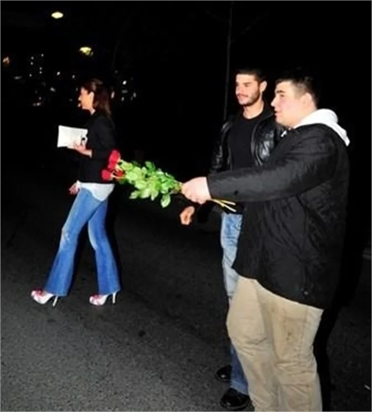 Zeynep Beşerler, Berk Oktay'la görüntülendi..