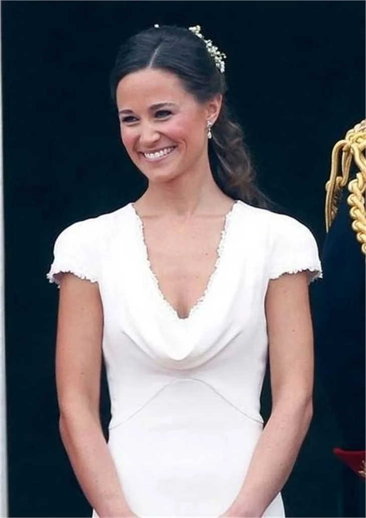 Pippa Middleton herkesi hayran bıraktı!