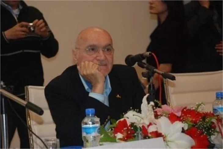 HINCAL ULUÇ'A PROTESTO ŞOKU!