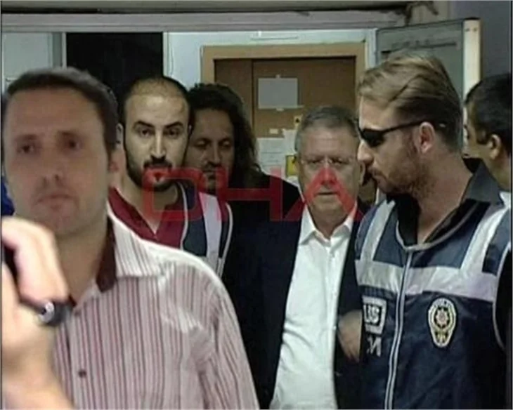 Aziz Yıldırım gözaltına alındı