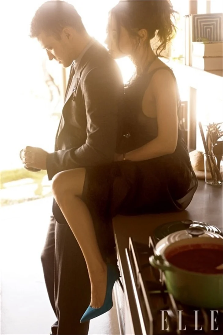 Justin Timberlake ve Mila Kunis Elle'ye poz verdi..