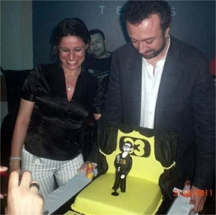 Reklam yıldızına tatilde büyük şok!