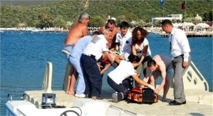 Reklam yıldızına tatilde büyük şok!