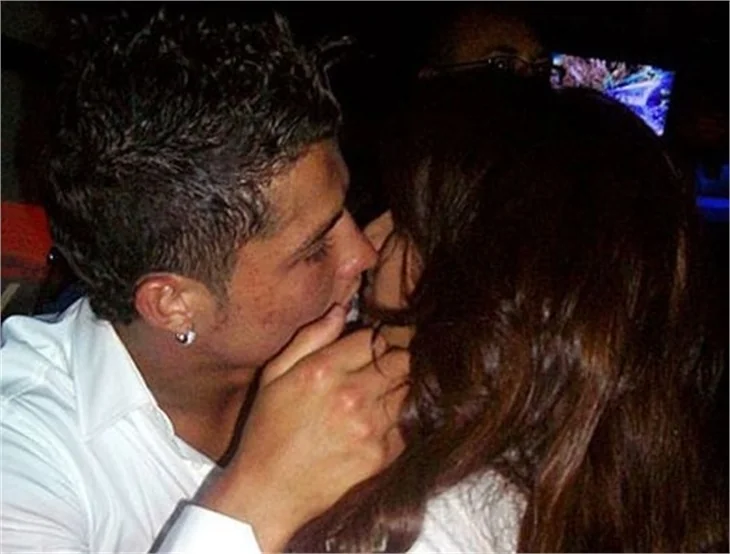 Ronaldo'nun yatak sırları ortaya çıktı!
