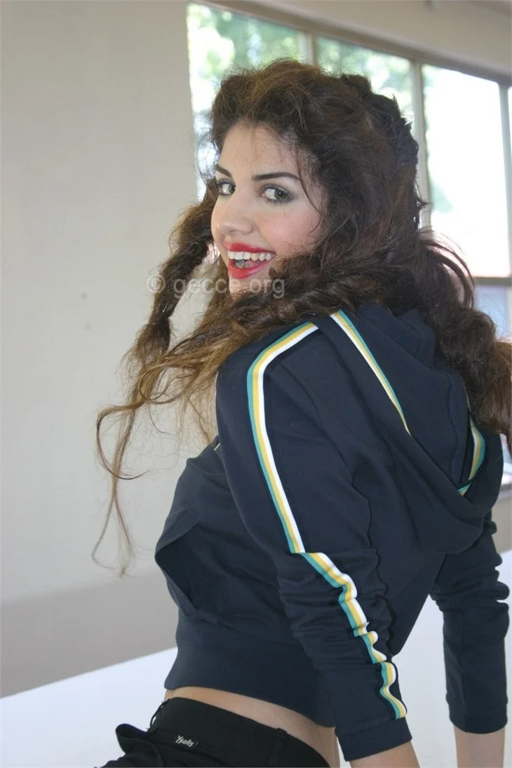 Nihan Akkuş
